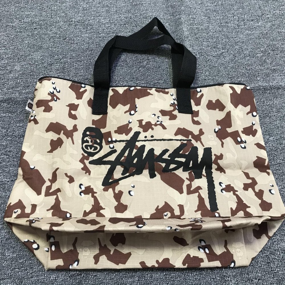 Stussy x Bape Camo Tote Bag Magazine Appendix Gift Bag - Picture 2 of 7